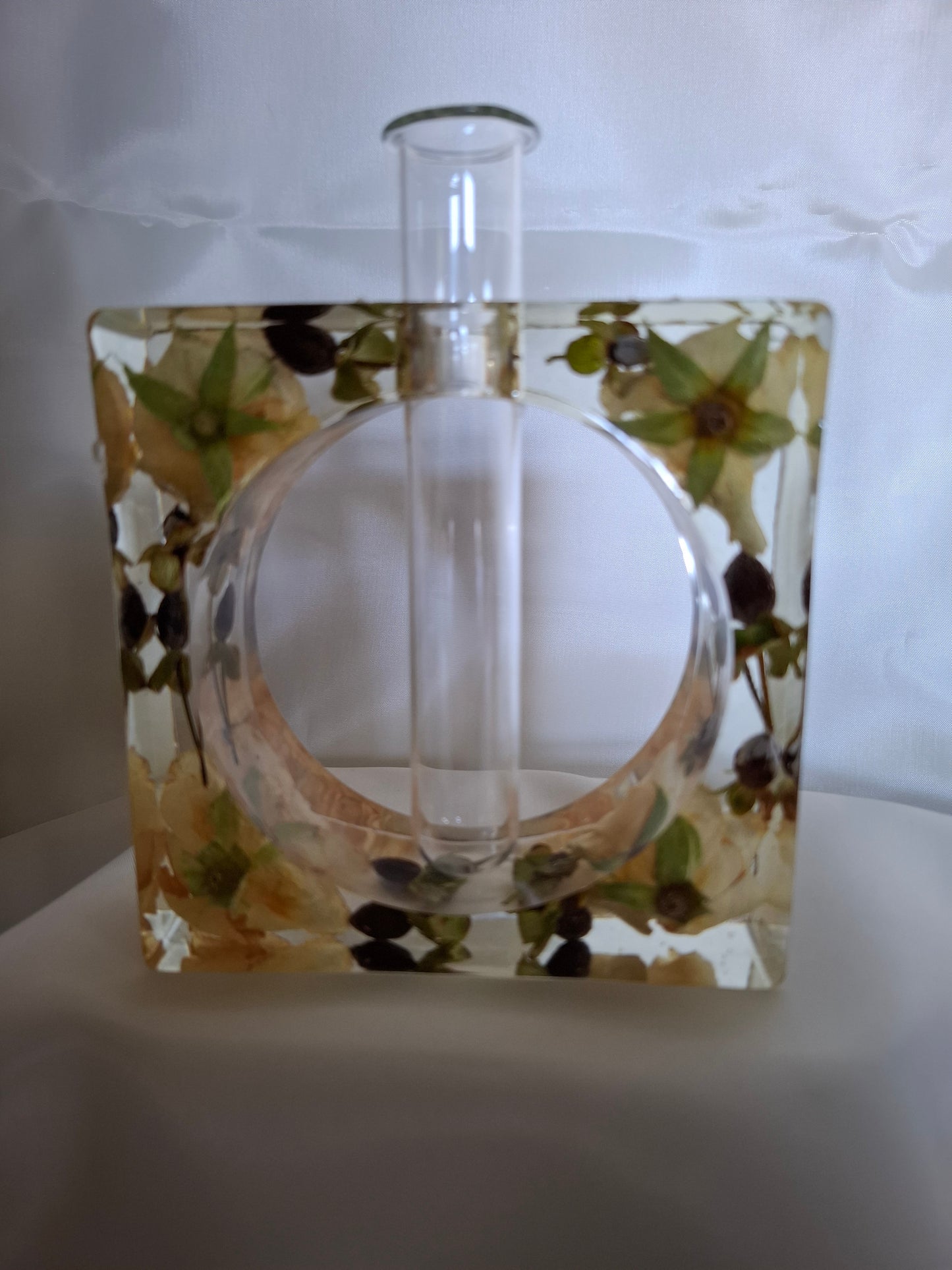 Micro bloemen vaasje van epoxy